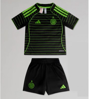 Celtic Udebanetrøje Børn 2025-26 Kortærmet (+ Korte bukser)